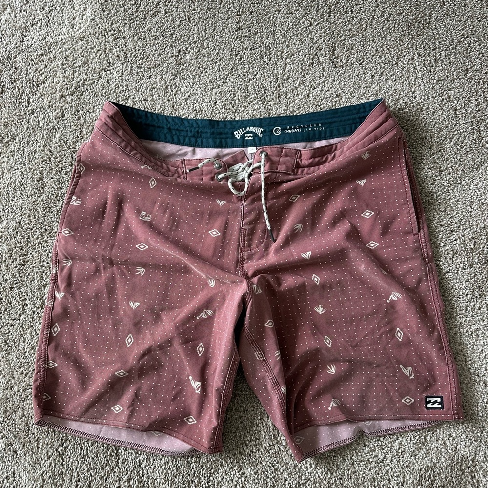 Billabong Men's Maroon Boardshorts with White Geometric Print